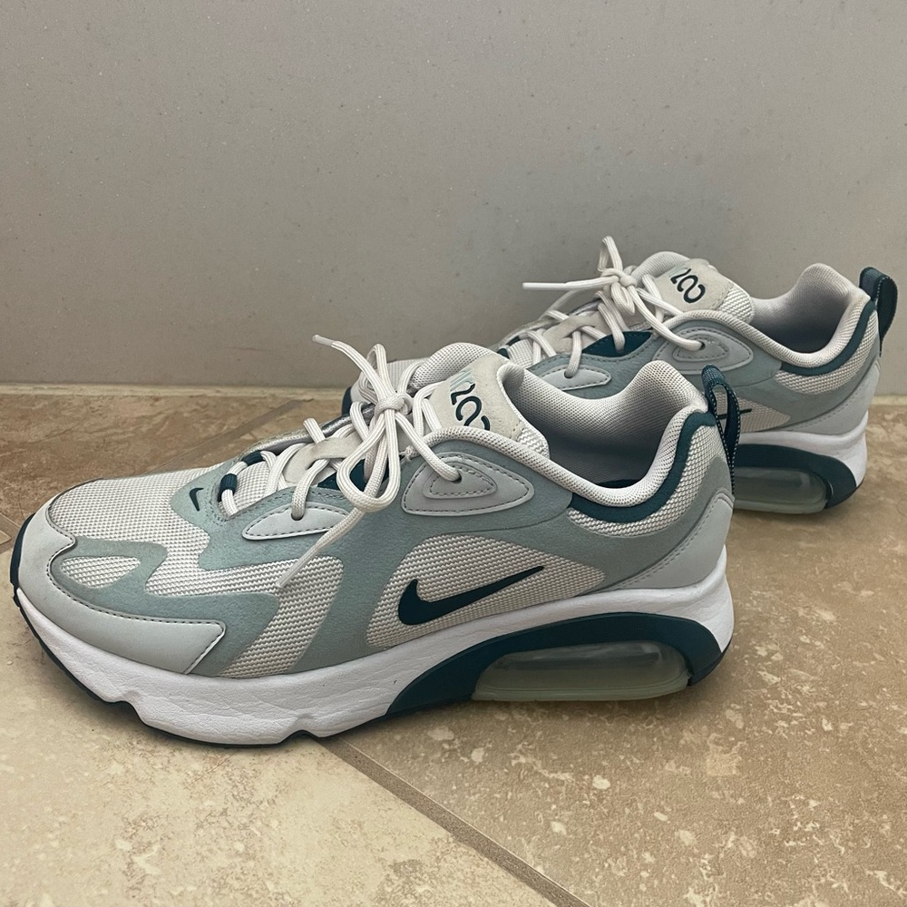 Nike AirMax 200, W 9